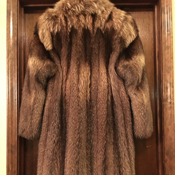 Jackets & Blazers - Luxurious Brown Fur Coat